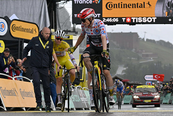 PHOTONEWS_11158111-035