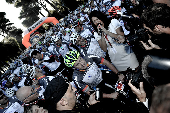 pg_Gianni Alemanno_granfondo Roma_PLG1120