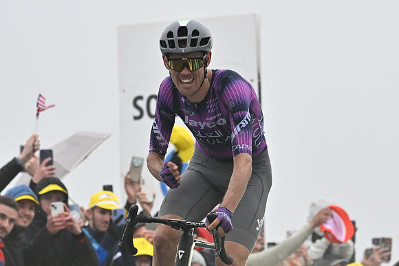 PHOTONEWS_11157842-275