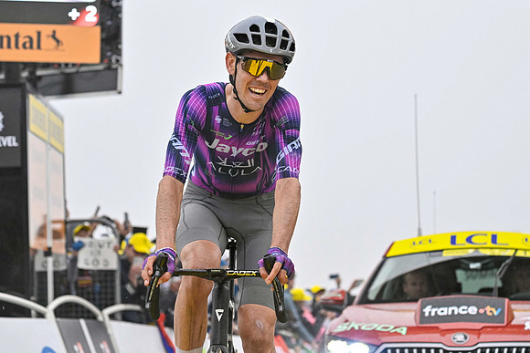 PHOTONEWS_11157842-245